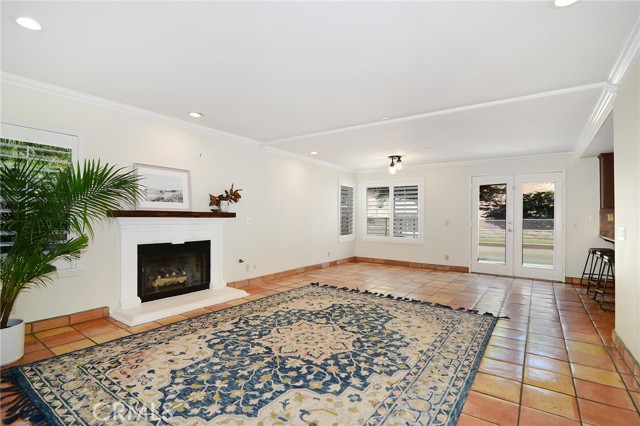 Detail Gallery Image 11 of 41 For 951 Firestone Cir, Simi Valley,  CA 93065 - 4 Beds | 3 Baths