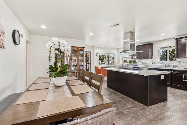11131 Alburtis Avenue, Norwalk CA: https://media.crmls.org/medias/75c35688-5e3b-4f5f-83aa-ec46ec3d4e00.jpg