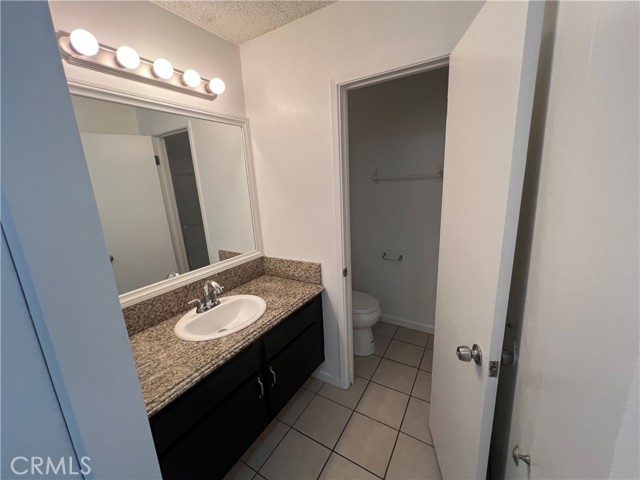 Detail Gallery Image 8 of 8 For 8601 International Ave #284,  Canoga Park,  CA 91304 - 2 Beds | 2 Baths