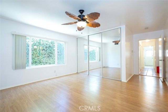 18119 Calvert Street photo 23