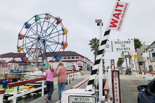 Detail Gallery Image 18 of 20 For 215 29th St #B,  Newport Beach,  CA 92663 - 1 Beds | 1 Baths