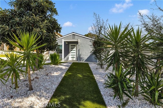 Detail Gallery Image 3 of 22 For 4640 Lowell Ave, La Crescenta,  CA 91214 - 1 Beds | 1 Baths