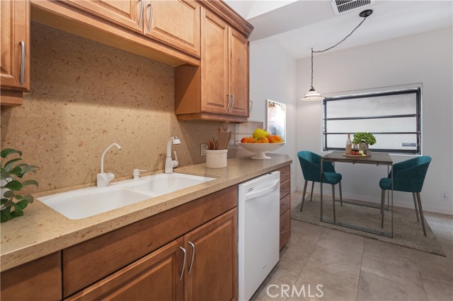 Virtually Staged Breakfast Nook