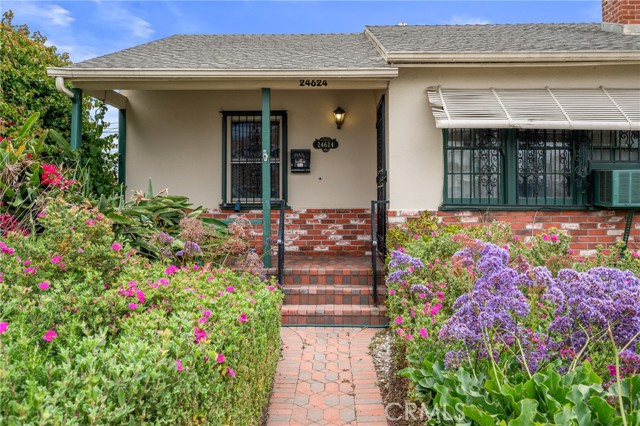 Detail Gallery Image 5 of 34 For 24624 Lakme Ave, Wilmington,  CA 90744 - 4 Beds | 2 Baths