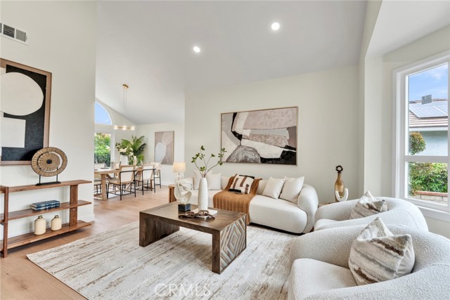 Detail Gallery Image 8 of 35 For 1955 Avenida Del Canada, Rowland Heights,  CA 91748 - 4 Beds | 3 Baths