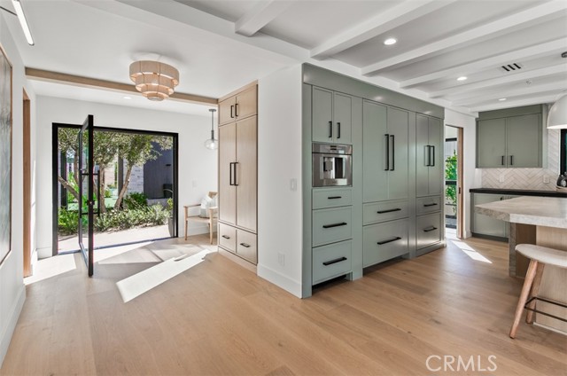 Image 6 of 48 For 1717 Irvine Avenue