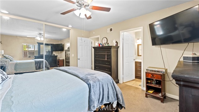 Detail Gallery Image 9 of 26 For 16040 San Jacinto Ave, Fontana,  CA 92336 - 3 Beds | 2 Baths