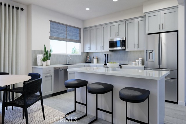 Detail Gallery Image 3 of 12 For 427 S Eleanor St, Pomona,  CA 91766 - 3 Beds | 2/1 Baths