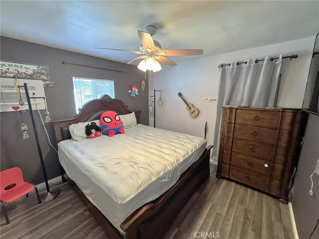 https://media.crmls.org/medias/75c88f65-0ea7-4a5e-a827-ce1eeb6c85be.jpg?preset=X-Large