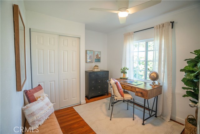 11835 Gale Ave, Hawthorne CA: https://media.crmls.org/medias/75c9deee-673c-4be9-bf6a-91bbbbeb1dd8.jpg
