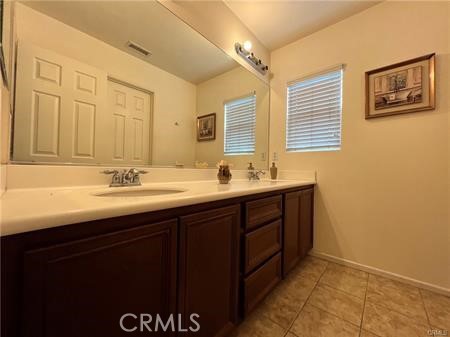 Detail Gallery Image 16 of 36 For 550 W Mesa Ave, Rialto,  CA 92376 - 5 Beds | 3 Baths