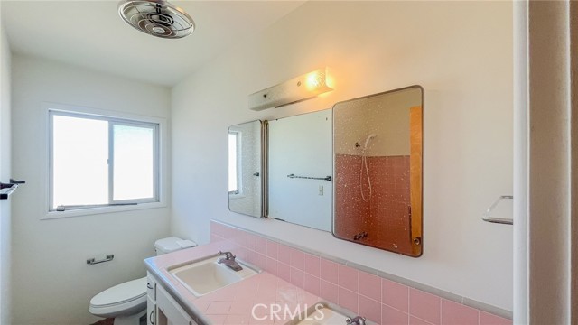 Detail Gallery Image 18 of 31 For 7411 Joshua Ln, Yucca Valley,  CA 92284 - 6 Beds | 2 Baths