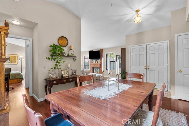 Detail Gallery Image 11 of 41 For 745 Wind Willow Way, Simi Valley,  CA 93065 - 3 Beds | 2 Baths