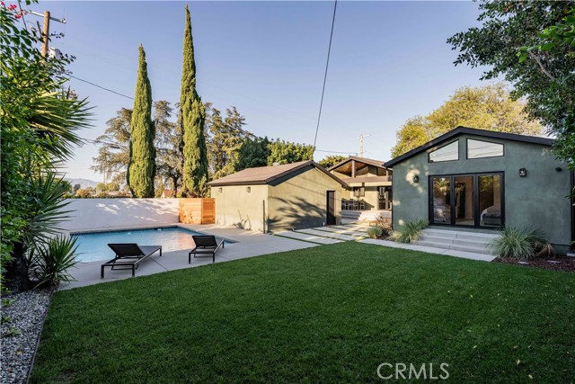 5525 Wortser Avenue photo 38
