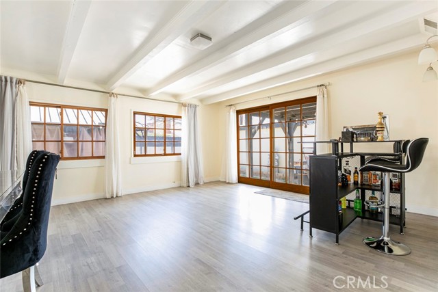 Detail Gallery Image 12 of 41 For 7700 Goodland Ave, North Hollywood,  CA 91605 - 4 Beds | 2 Baths