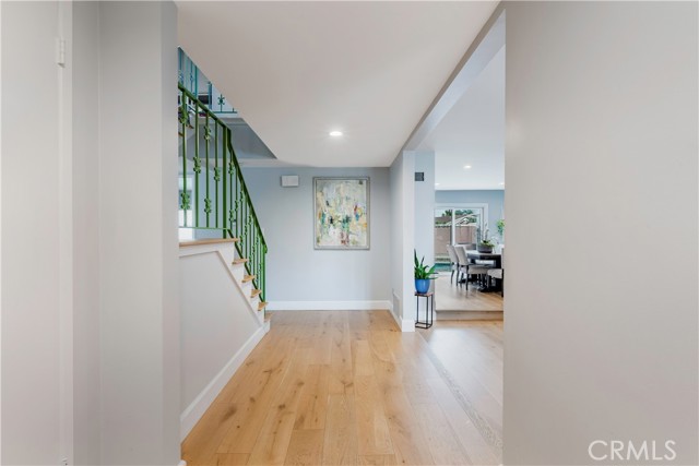 Detail Gallery Image 3 of 37 For 3661 Wisteria, Seal Beach,  CA 90740 - 4 Beds | 3 Baths