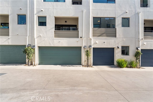 Detail Gallery Image 26 of 27 For 4524 N Ayla, Los Angeles,  CA 90041 - 3 Beds | 4 Baths