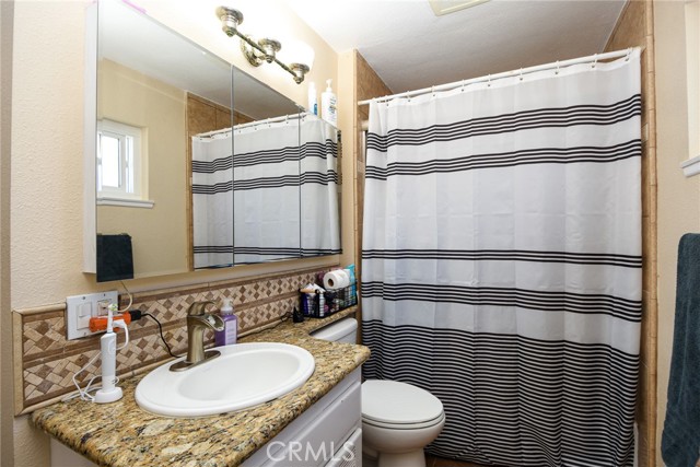Detail Gallery Image 16 of 34 For 2014 Melba Ct, Corona,  CA 92879 - 4 Beds | 2 Baths