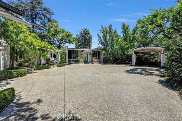 Front Image Thumbnail for CRWS26069770