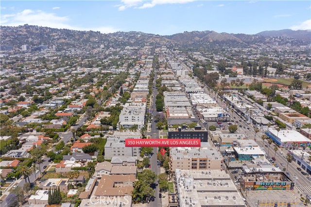 350 N Hayworth Avenue, Los Angeles CA: https://media.crmls.org/medias/75d32291-ab9e-437f-96cb-9a55ef799277.jpg