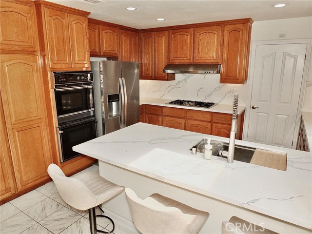 6225 Napoli Court, Long Beach CA: https://media.crmls.org/medias/75d3b2ea-0f01-4776-a663-f231e7c3319a.jpg