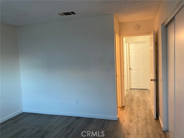 1131 Barstow Road, Barstow CA: https://media.crmls.org/medias/75d7f90a-8a6c-4b37-8ef5-5c706d63fbc0.jpg