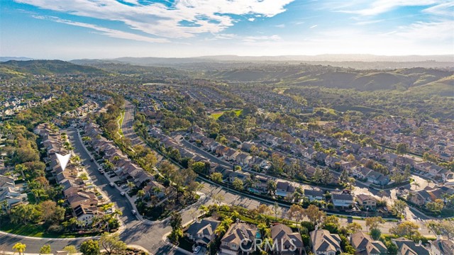 Image 61 of 63 For 41 Castletree