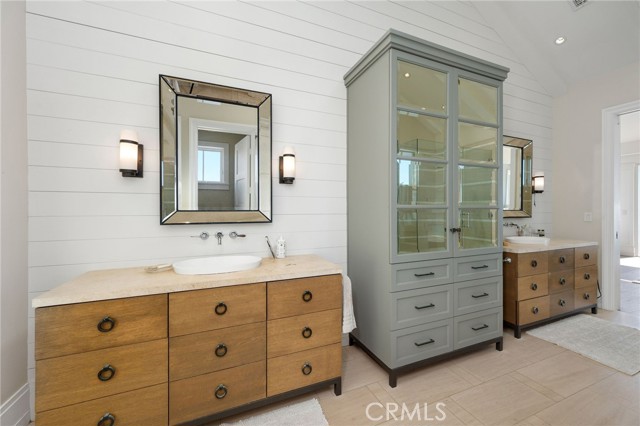 Detail Gallery Image 55 of 74 For 35167 Beach Road, Dana Point,  CA 92624 - 5 Beds | 4/1 Baths