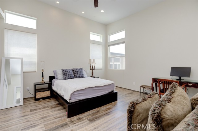 2520 Nelson Avenue, Redondo Beach, California 90278, 4 Bedrooms Bedrooms, ,3 BathroomsBathrooms,Residential,Sold,Nelson,PV21155781