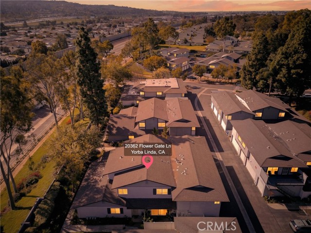 Detail Gallery Image 2 of 45 For 20362 #10 Flower Gate, Yorba Linda,  CA 92886 - 3 Beds | 2/1 Baths