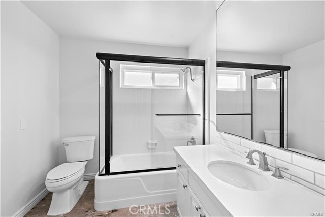 Detail Gallery Image 15 of 27 For 34 Mann St, Irvine,  CA 92612 - 4 Beds | 2 Baths