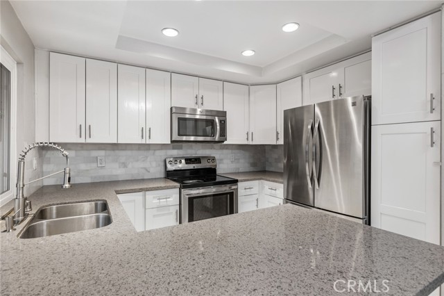 Detail Gallery Image 7 of 20 For 3 Mirror #40,  Irvine,  CA 92604 - 3 Beds | 2 Baths