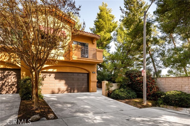 Detail Gallery Image 3 of 44 For 14171 Shoreline Dr, Chino Hills,  CA 91709 - 3 Beds | 2/1 Baths