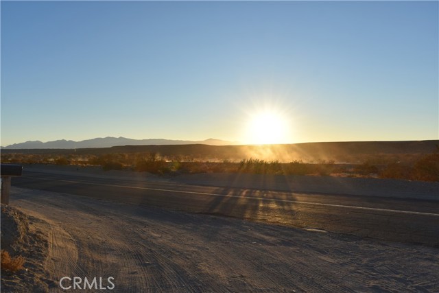 Detail Gallery Image 3 of 11 For 0 National Trails Highway, Oro Grande,  CA 92368 - – Beds | – Baths