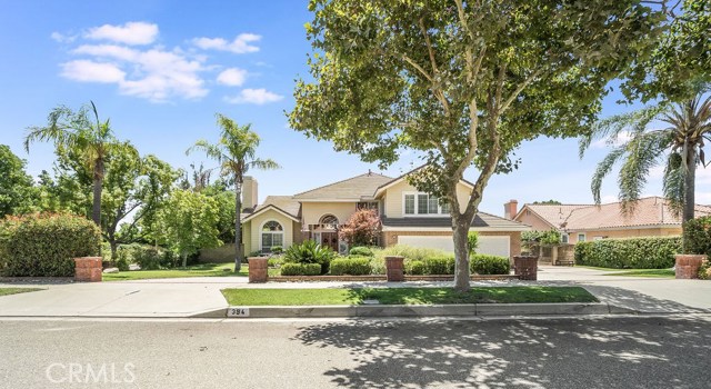 394 Canterbury Court, Upland, CA 91784