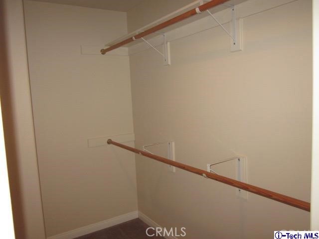 Detail Gallery Image 26 of 31 For 2283 Waltonia Dr #105,  Montrose,  CA 91020 - 3 Beds | 2/1 Baths