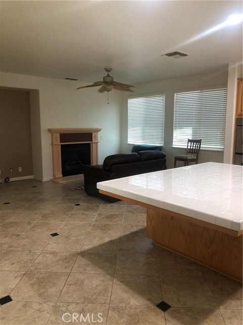 Detail Gallery Image 25 of 35 For 14510 Spyglass Cir, Chowchilla,  CA 93610 - 5 Beds | 3/1 Baths