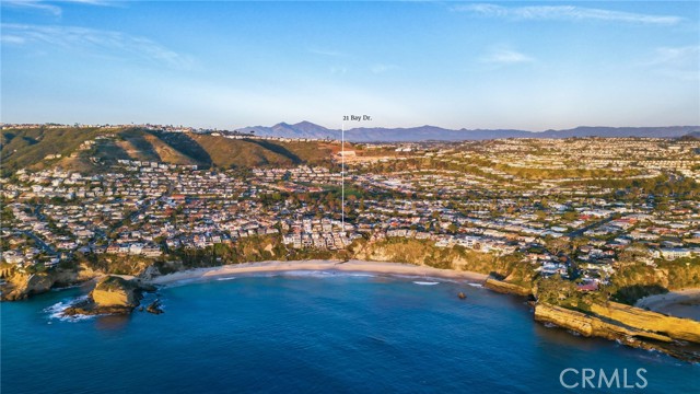 Detail Gallery Image 64 of 73 For 21 Bay, Laguna Beach,  CA 92651 - 6 Beds | 6/1 Baths