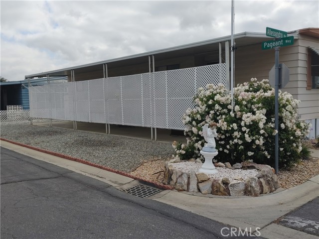 Detail Gallery Image 1 of 9 For 2205 W Acacia Ave #54,  Hemet,  CA 92545 - 2 Beds | 2 Baths