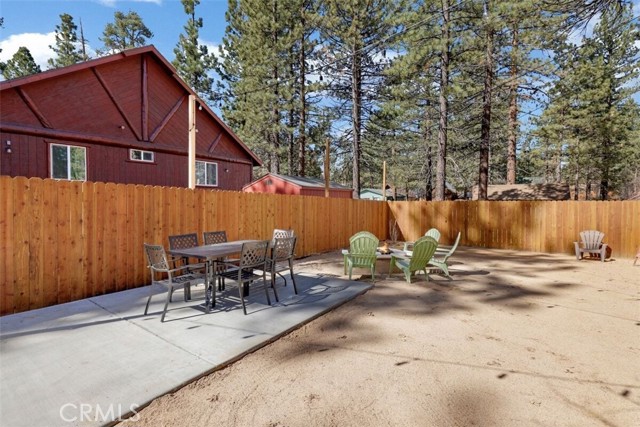 Detail Gallery Image 29 of 32 For 40221 Esterly Ln, Big Bear Lake,  CA 92315 - 3 Beds | 2/1 Baths