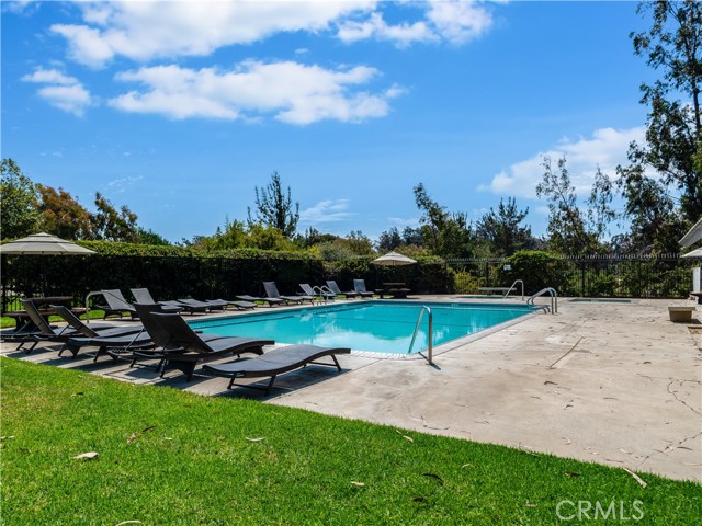 Detail Gallery Image 36 of 42 For 426 Parkview, Santa Maria,  CA 93455 - 3 Beds | 2/1 Baths