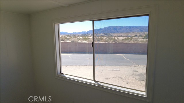 Image 30 of 37 For 4561 Adobe Road 50