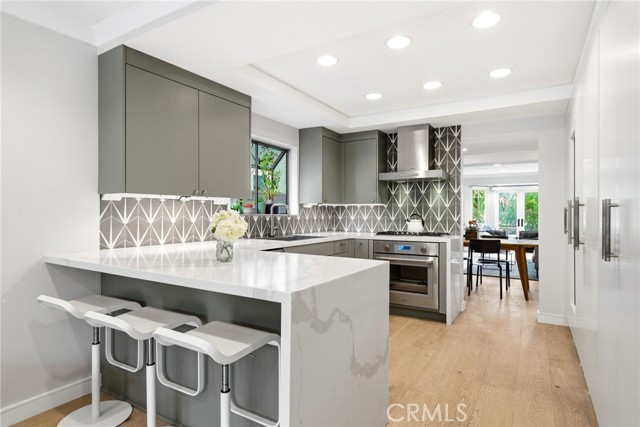 Detail Gallery Image 15 of 47 For 220 Detroit Ave, Huntington Beach,  CA 92648 - 3 Beds | 2/1 Baths