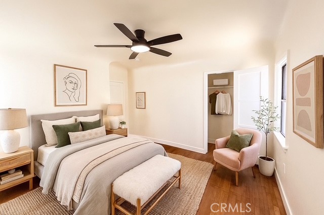 489 W Hill Street, Long Beach CA: https://media.crmls.org/medias/75e0a6ae-819c-409f-8bb6-b558208bb09d.jpg