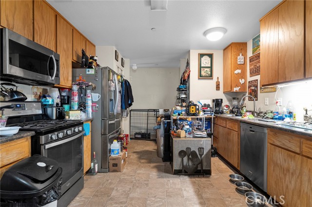 Image 9 of 37 For 3240 4th St  