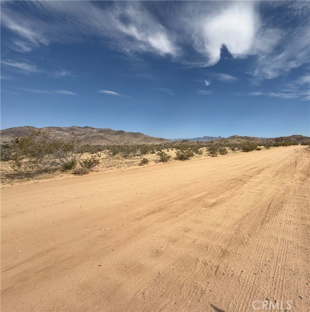 Detail Gallery Image 3 of 32 For 0 Japatul Rd, Apple Valley,  CA 92307 - – Beds | – Baths