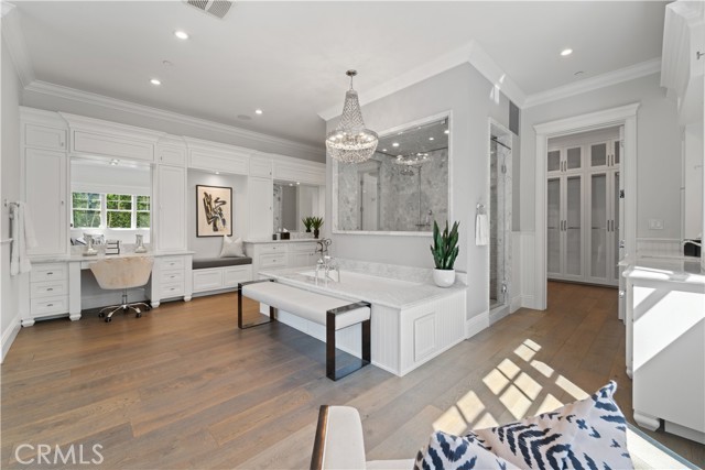 17528 Jayden Lane, Encino CA: https://media.crmls.org/medias/75e299e9-3808-4a26-80c2-634d26ed4537.jpg