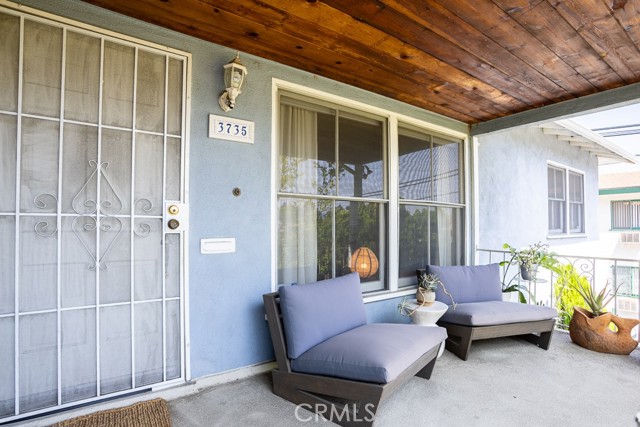 Detail Gallery Image 5 of 61 For 3735 Arbolada, Los Angeles,  CA 90027 - – Beds | – Baths