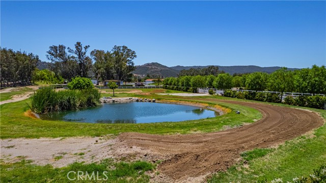 Detail Gallery Image 14 of 75 For 26465 Douglas Ave, Murrieta,  CA 92562 - 6 Beds | 8/5 Baths