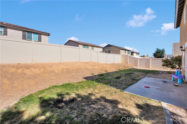 8846 Tamarisk Avenue, Hesperia CA: https://media.crmls.org/medias/75e4ae63-23fd-4ee7-b7b1-6254ee719543.jpg